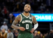 雷火电竞下载-包含雄鹿主场大胜掘金，步行者遭逆转的词条